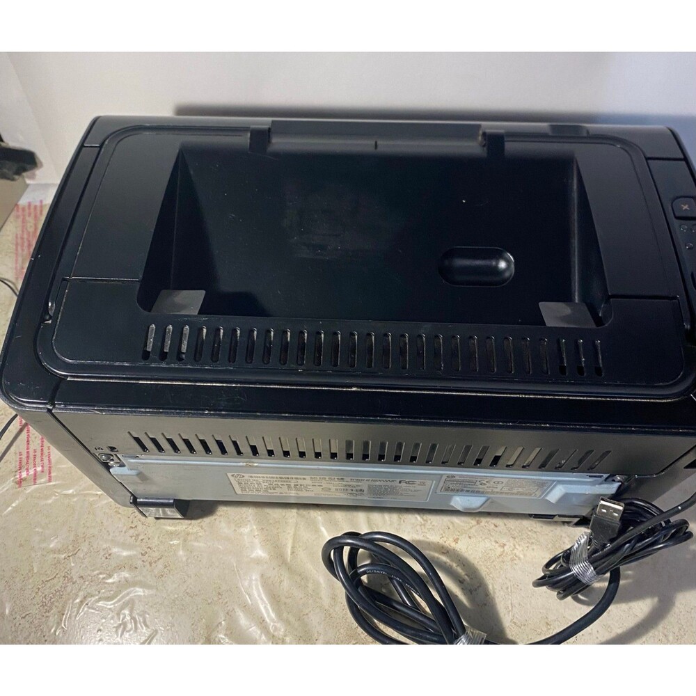 HP LaserJet Pro P1102w Wireless Monochrome Laser Printer Tested w/ Cables - Picture 4 of 6